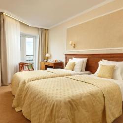 Фото Отель Октябрьская