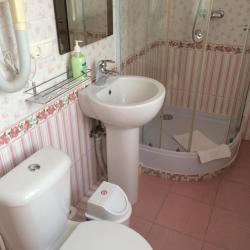 Номер стандарт комфорт с 1 двуспальной кроватью