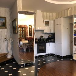 Фото Отель Mountain Cottage (Маунтэин)