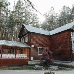 Номер стандарт с 1 двуспальной кроватью 