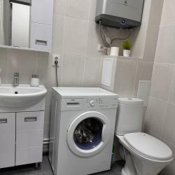 Фото Апартаменты на улице Андрея Кушнера 32