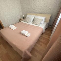 Апартаменты улучшенные Омская улица, 10