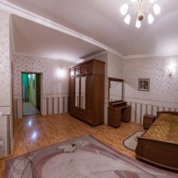 Комната комфорт с 1 двуспальной кроватью (с завтраком)