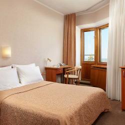 Фото Отель Октябрьская