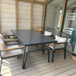 Коттедж улучшенный с 2 двуспальными и 1 двухъярусной кроватью