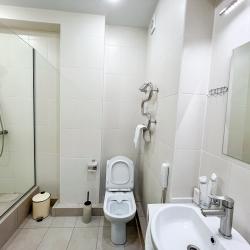 Номер стандарт с 1 двуспальной кроватью