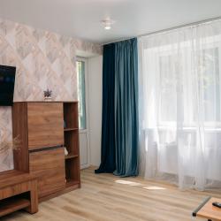 Фото Апартаменты на улице Летчика Захарова 16
