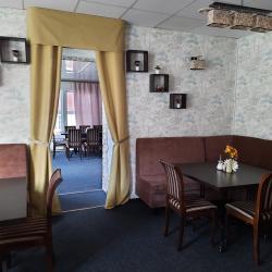 Фото Отель Тирольский