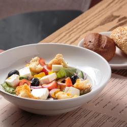 Фото Отель Country Hills Resort (Кантри Хиллс Резорт)