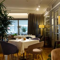 Фото Отель Villa Elena Hotel & Residences (Вилла Елена)