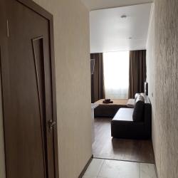 Фото Отель Уют Home (Хоум) на улице Комсомольская 9 этаж