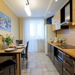 Фото Апартаменты на улице Революционная 4