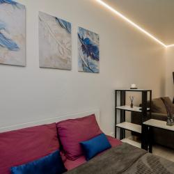 Фото Апартаменты Privi House на Конструктора Калашникова 21