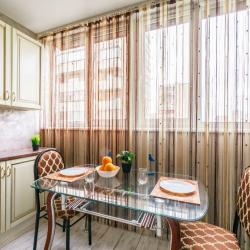 Фото Апартаменты на бульваре Комарова 20В/9А