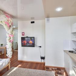 Фото Апартаменты на улице Ивана Попова