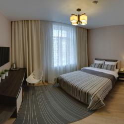Номер стандарт с 1 двуспальной кроватью, 3 категория (с завтраком)