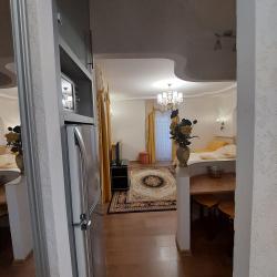 1-комнатные апартаменты студия Желтый