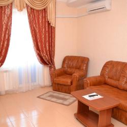 Фото Отель Гостевой дом Лев