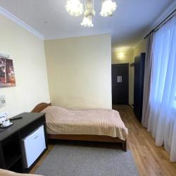 Двухместный стандартный номер с 2 односпальными кроватями