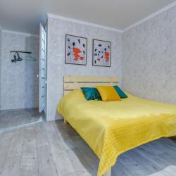 Фото Отель YourHouse (ЙоХаус) на улице Ташена Утепова
