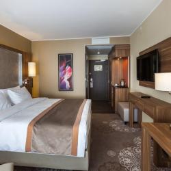Фото Отель DoubleTree by Hilton Tyumen (Даблтри Хилтон )