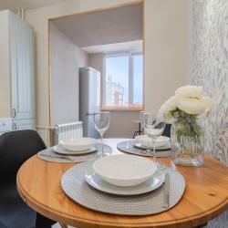 Фото Апартаменты Петровские на улице Учебная