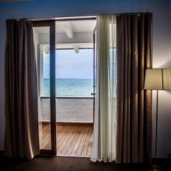 Фото Отель Дэм