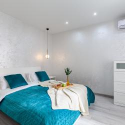 Фото Апартаменты на улице Чистопольская 74