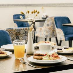 Фото Отель Parklane (Парклайн)