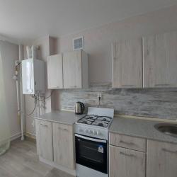 Фото Апартаменты на проспекте Зырина 3