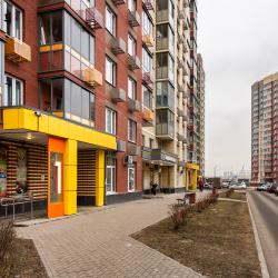 Фото Отель Двухкомнатная квартира в спальном районе