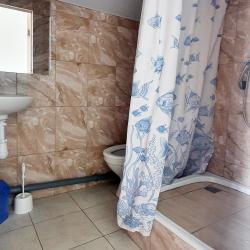 Комната стандарт с 1 односпальной и 1 двуспальной кроватью