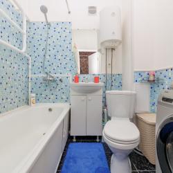 Фото Апартаменты на улице Коминтерна 11/2