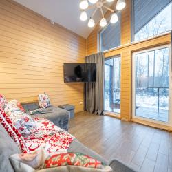 Коттедж у Озера с 3-мя спальнями (120 кв.м)