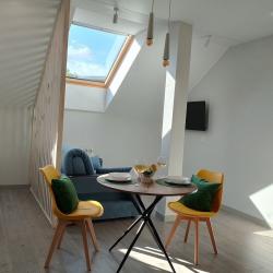 Фото Апартаменты на улице Овражная 52