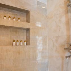 Номер стандарт комфорт с видом на бассейн #302