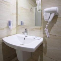 Фото Отель Три звезды (первый корпус)