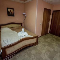 Номер комфорт с 1 двуспальной кроватью (1)