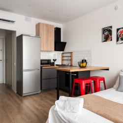 Фото Отель Sunmarine apartments (Санмарин апартментс) на улице Малая Очаковская 4а к2