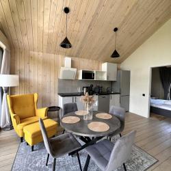 Фото Отель BarnHouse Village (БарнХаус Виллэдж)