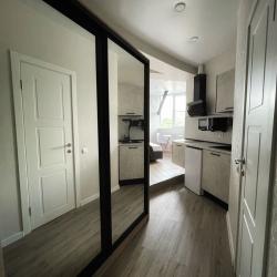 Апартаменты студия гостиничный комплекс Радуга 10И