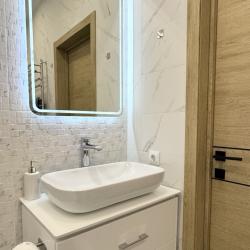 Фото Апартаменты АртАпарт на улице Разведчика Ахмерова 9