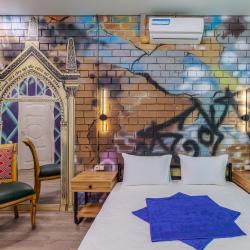 Фото Отель House on Potapova (Гостевой дом на Потапова)