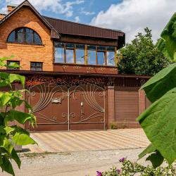 Фото Отель Гостевой дом на Тенистой