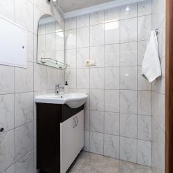 Фото Апартаменты на Крымской ГОСТИ-24