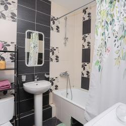 Фото Отель Квартиры у Петровны на набережной Волжская