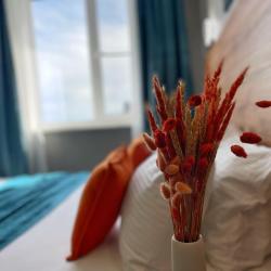 Апартаменты студия гостиничный комплекс Радуга 10И