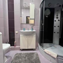 Фото Просторные апартаменты на проспекте Чайковского 46