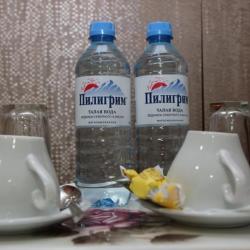 Номер стандарт семейный с 2 односпальными и 1 двуспальной кроватью
