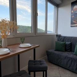 Апартаменты студия гостиничный комплекс Радуга 10И